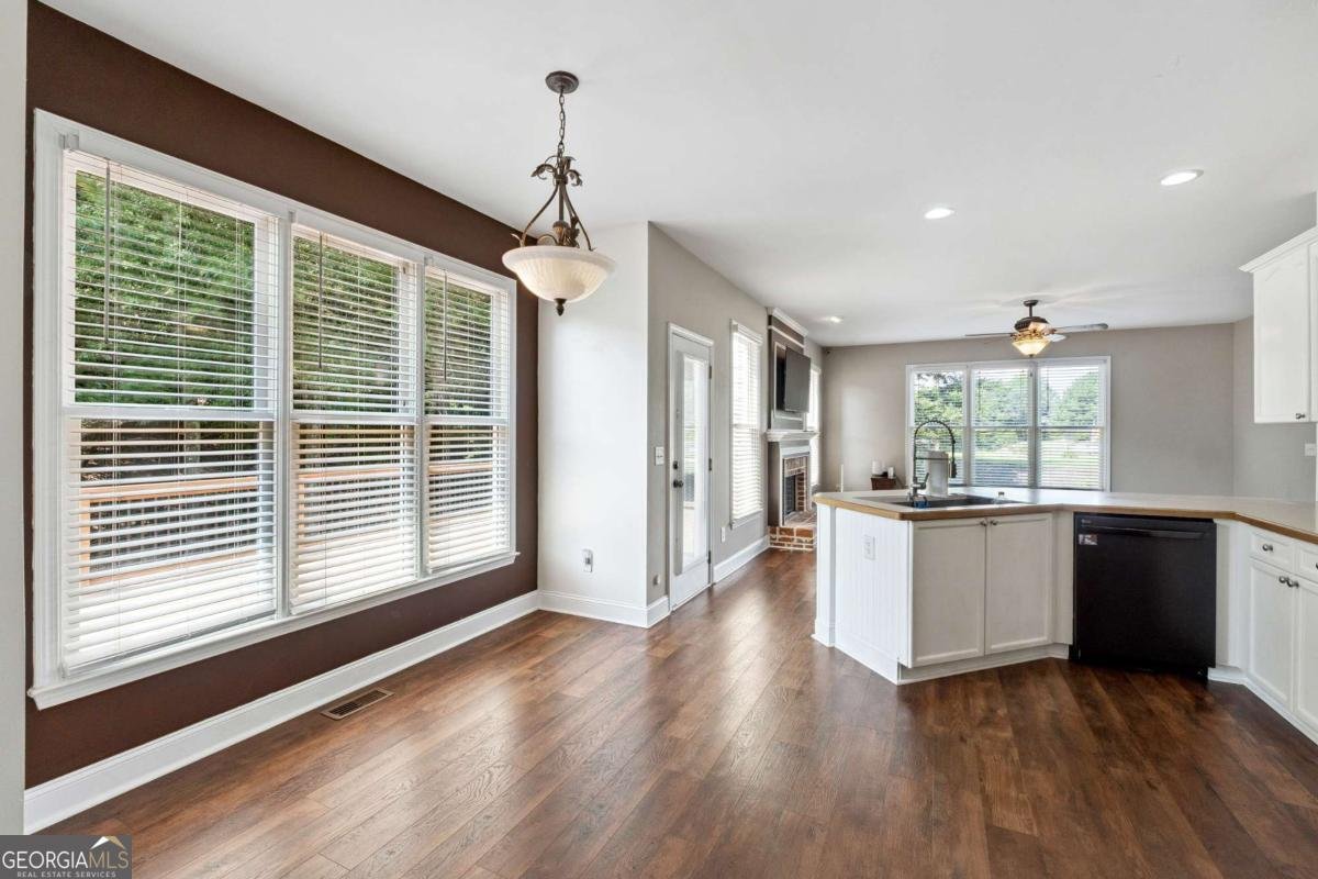 9005 Old Etowah Trail Ball Ground - 11