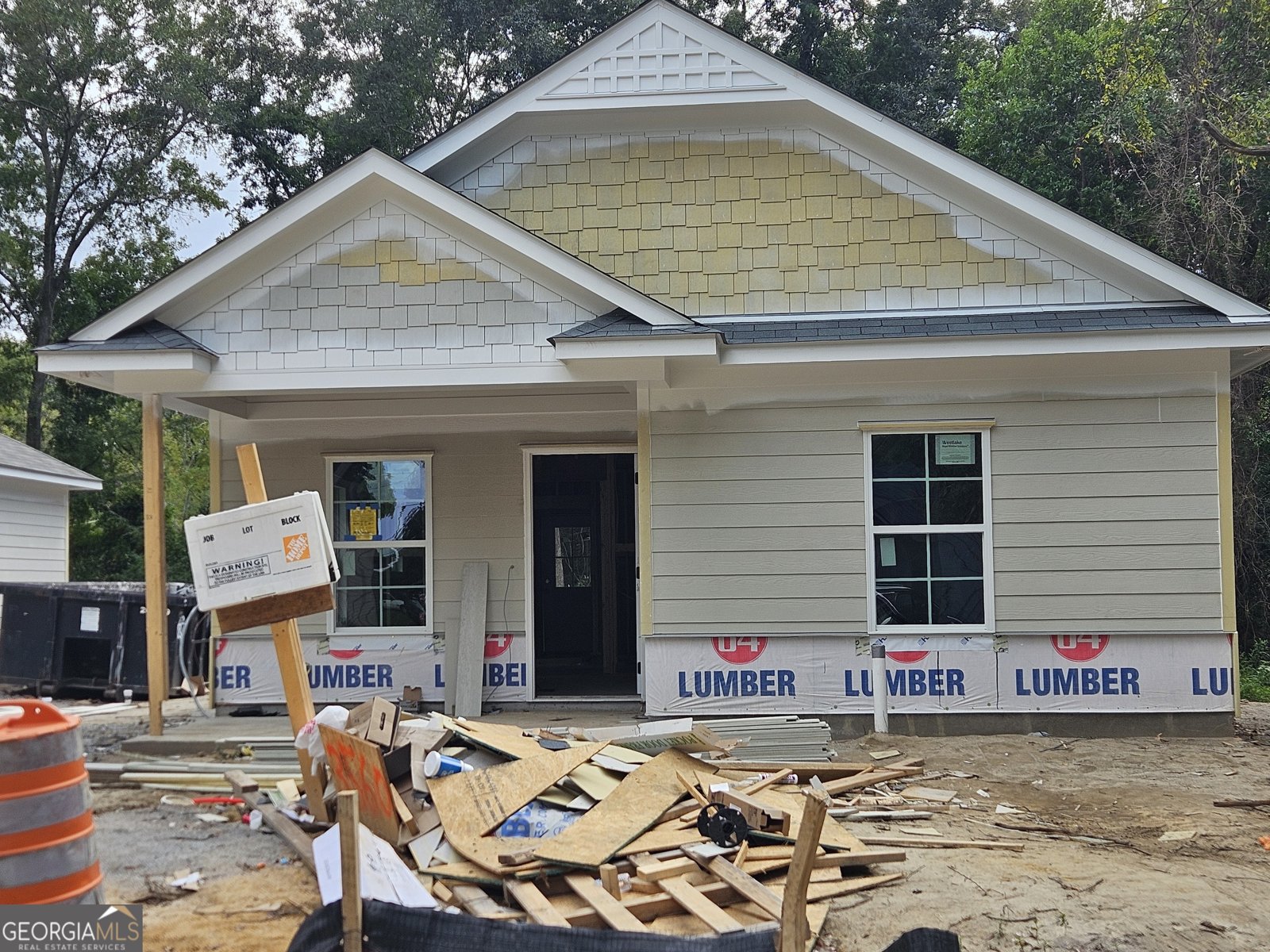 3560 WOODLAND DRIVE Columbus - 1