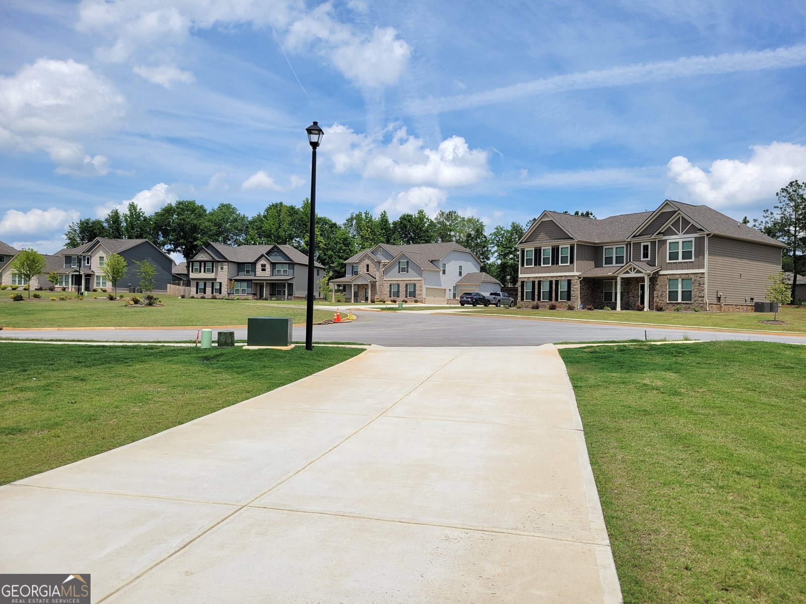 436 Lothbury Avenue Locust Grove - 29