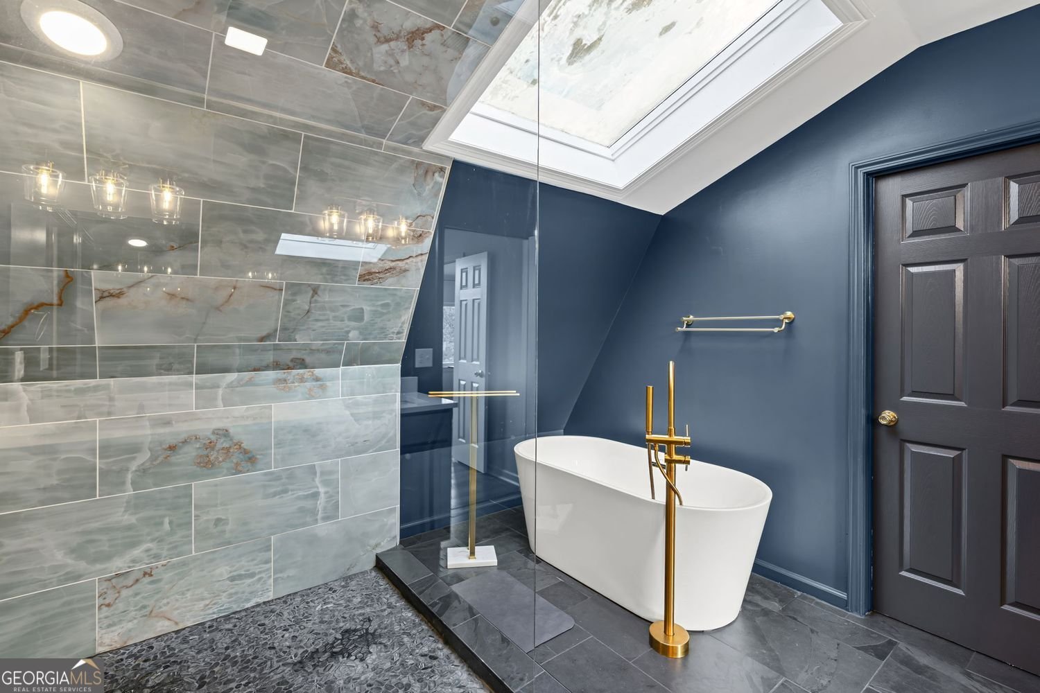 5469 Pine Forest Circle Gainesville - 29