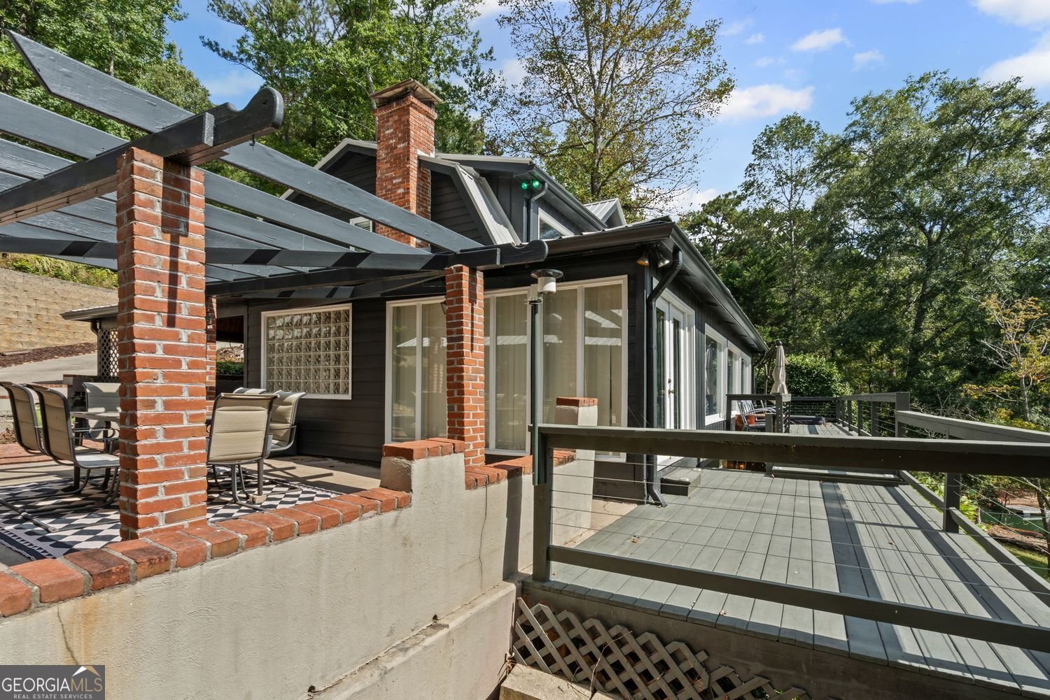 5469 Pine Forest Circle Gainesville - 45