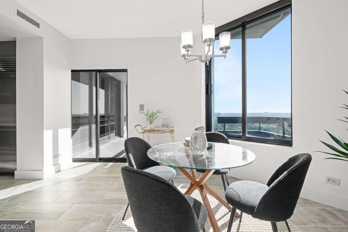 2660 Peachtree Road Atlanta - 28