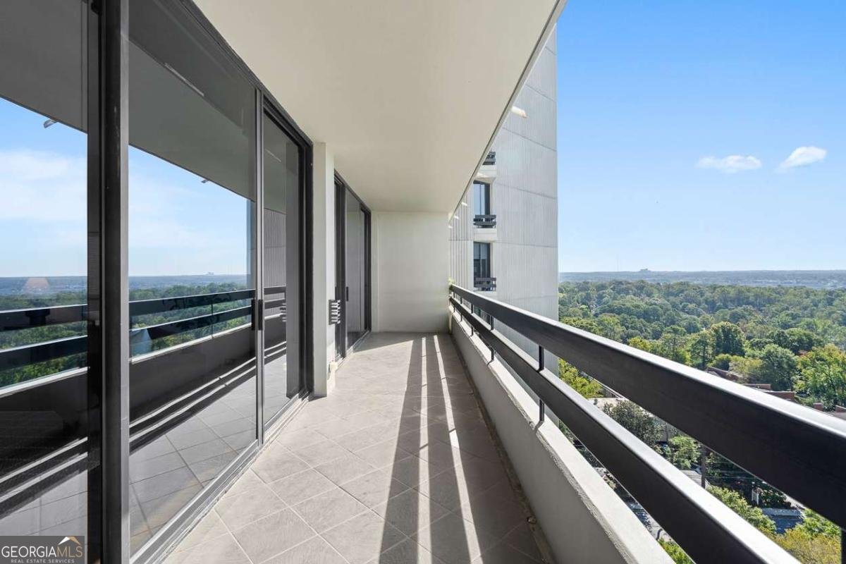 2660 Peachtree Road Atlanta - 31