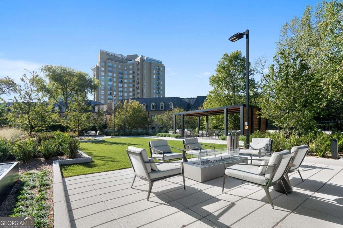 2660 Peachtree Road Atlanta - 37