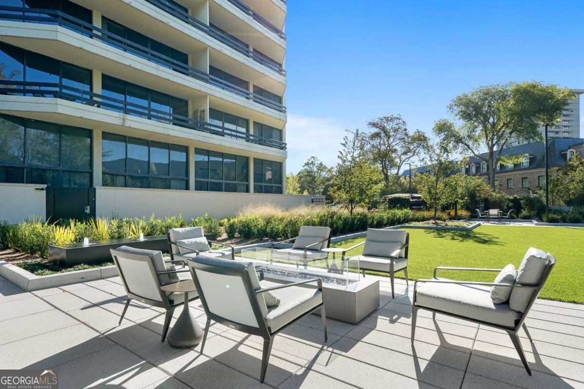 2660 Peachtree Road Atlanta - 38