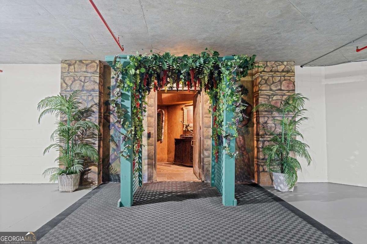 2660 Peachtree Road Atlanta - 49