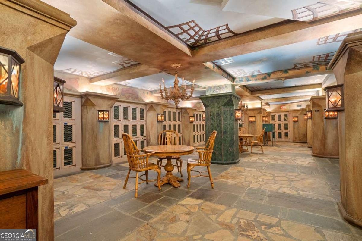 2660 Peachtree Road Atlanta - 50