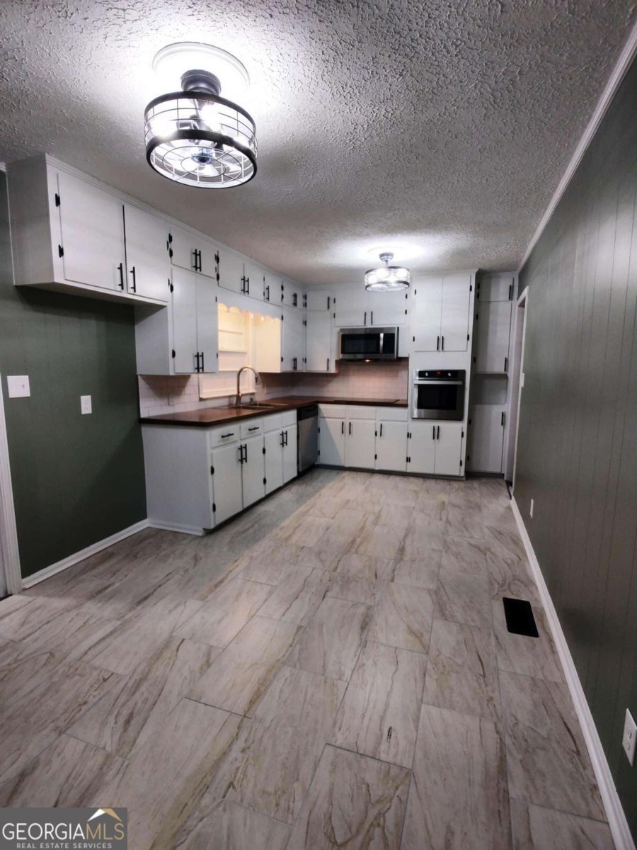 907 Gadsden Road Cave Spring - 10