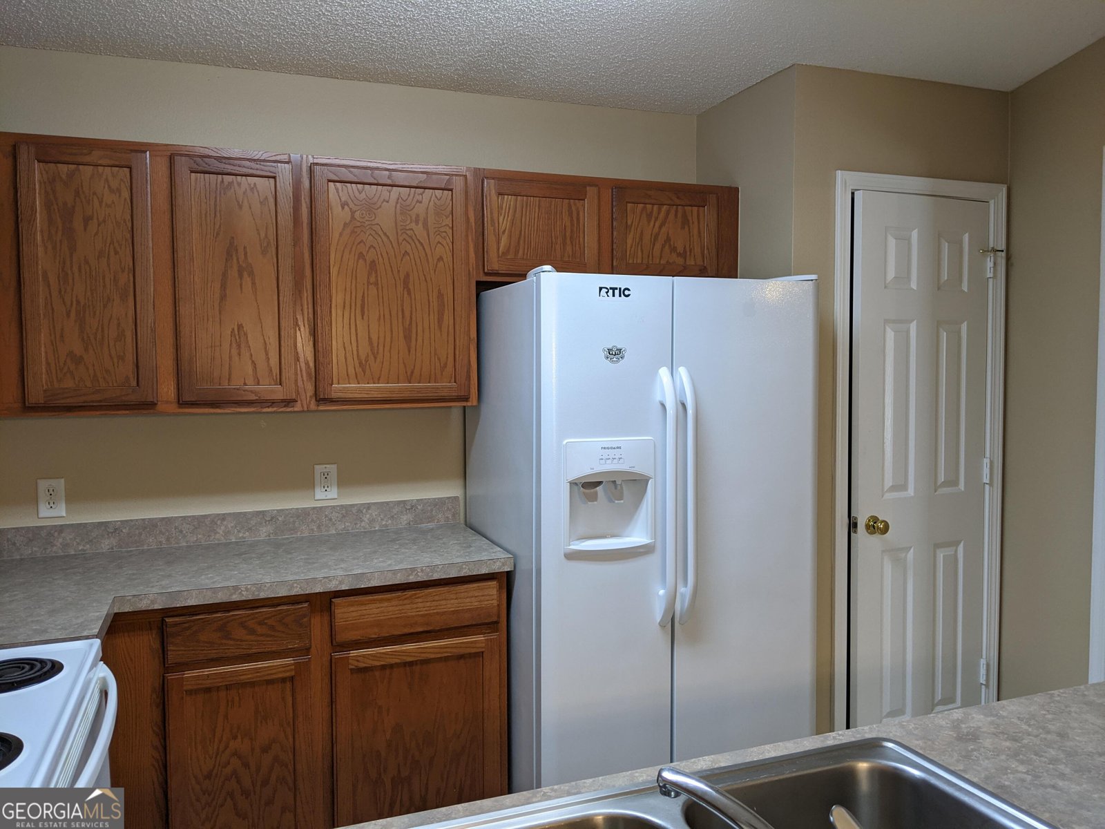 1014 Towne Park Drive Rincon - 10