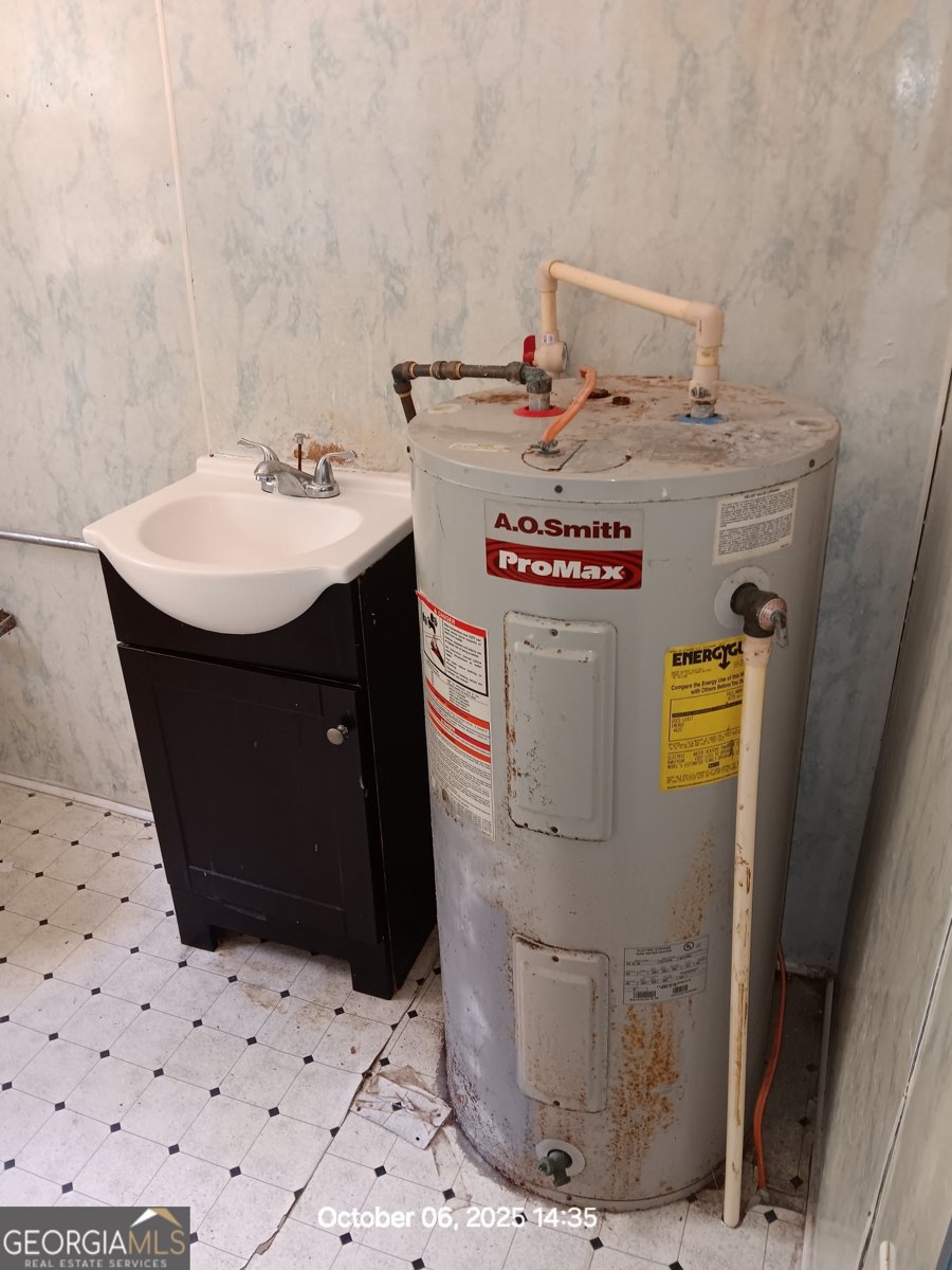 1530 Parker Road Sparta - 21