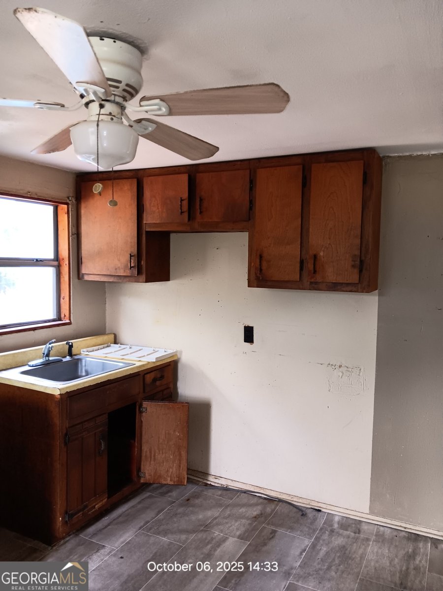 1530 Parker Road Sparta - 30