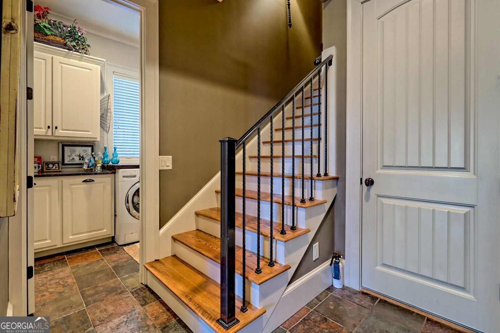 689 Waterfall Drive Clayton - 55
