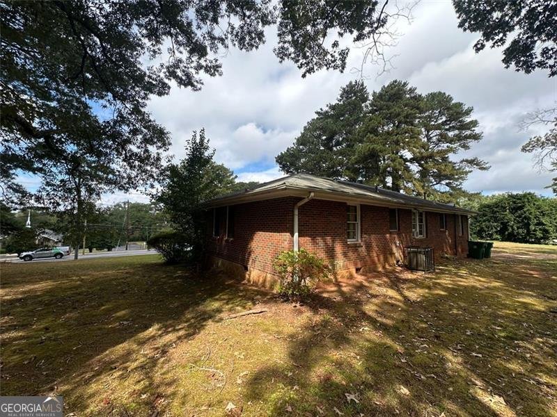 1942 COLUMBIA Drive Decatur - 10