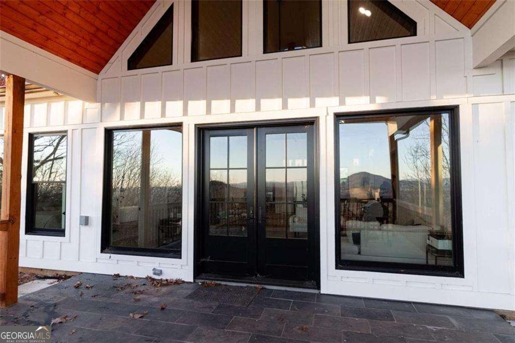 1335 Daybreak Road Cleveland - 3