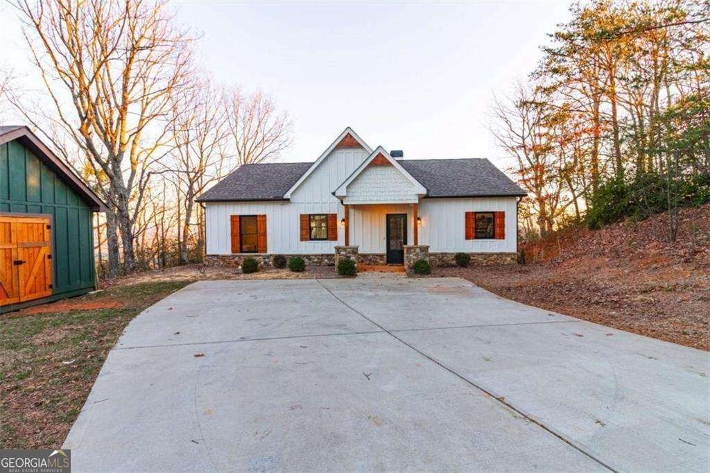 1335 Daybreak Road Cleveland - 4
