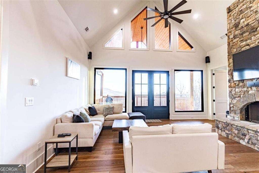 1335 Daybreak Road Cleveland - 7