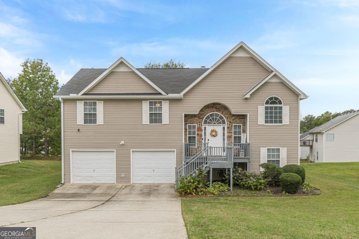 7236 Cedar Forest Drive Douglasville - 1