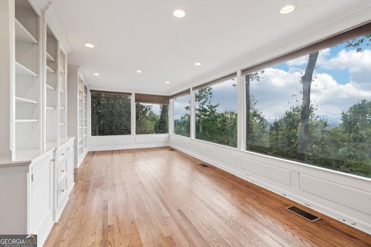 1441 Beaumont Drive Kennesaw - 2