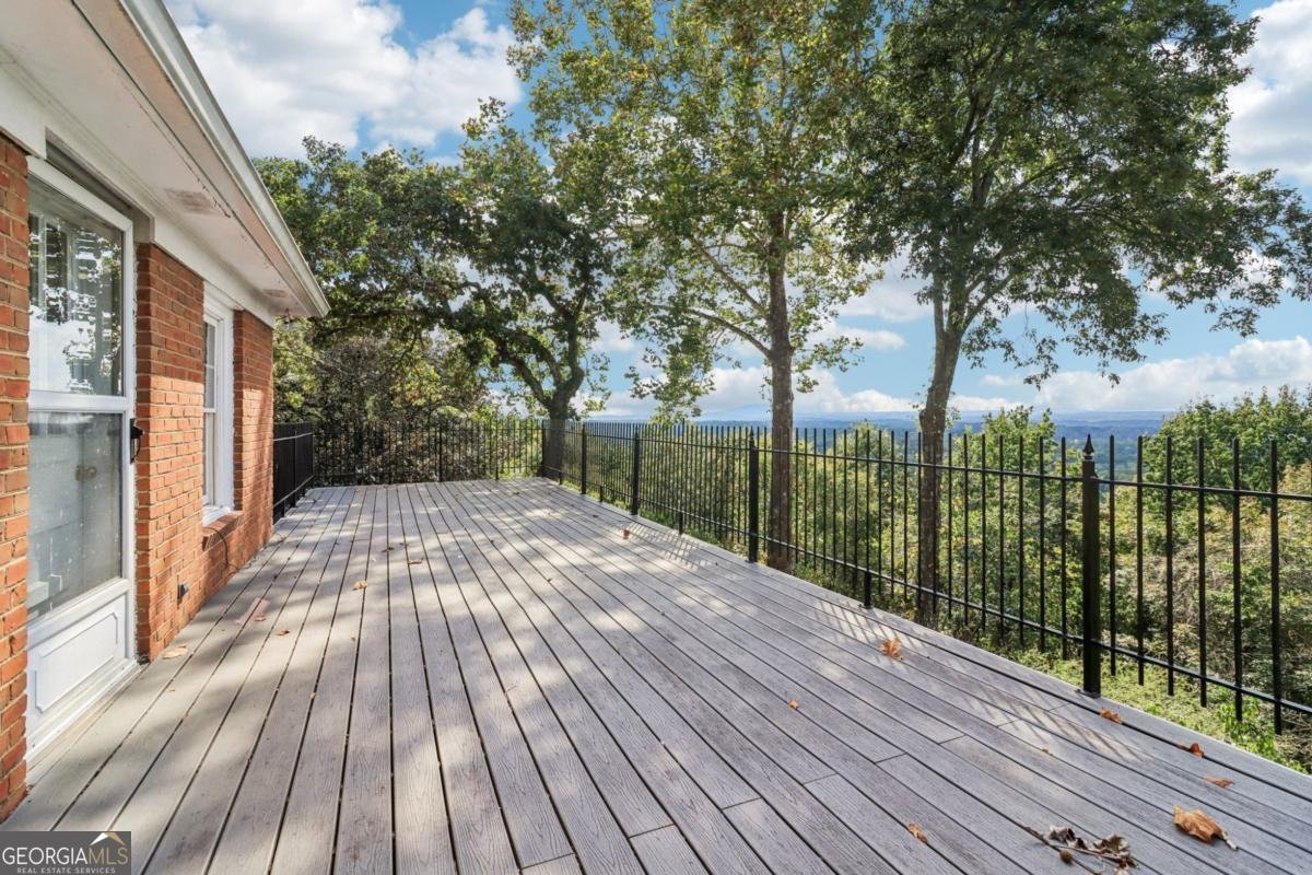 1441 Beaumont Drive Kennesaw - 39