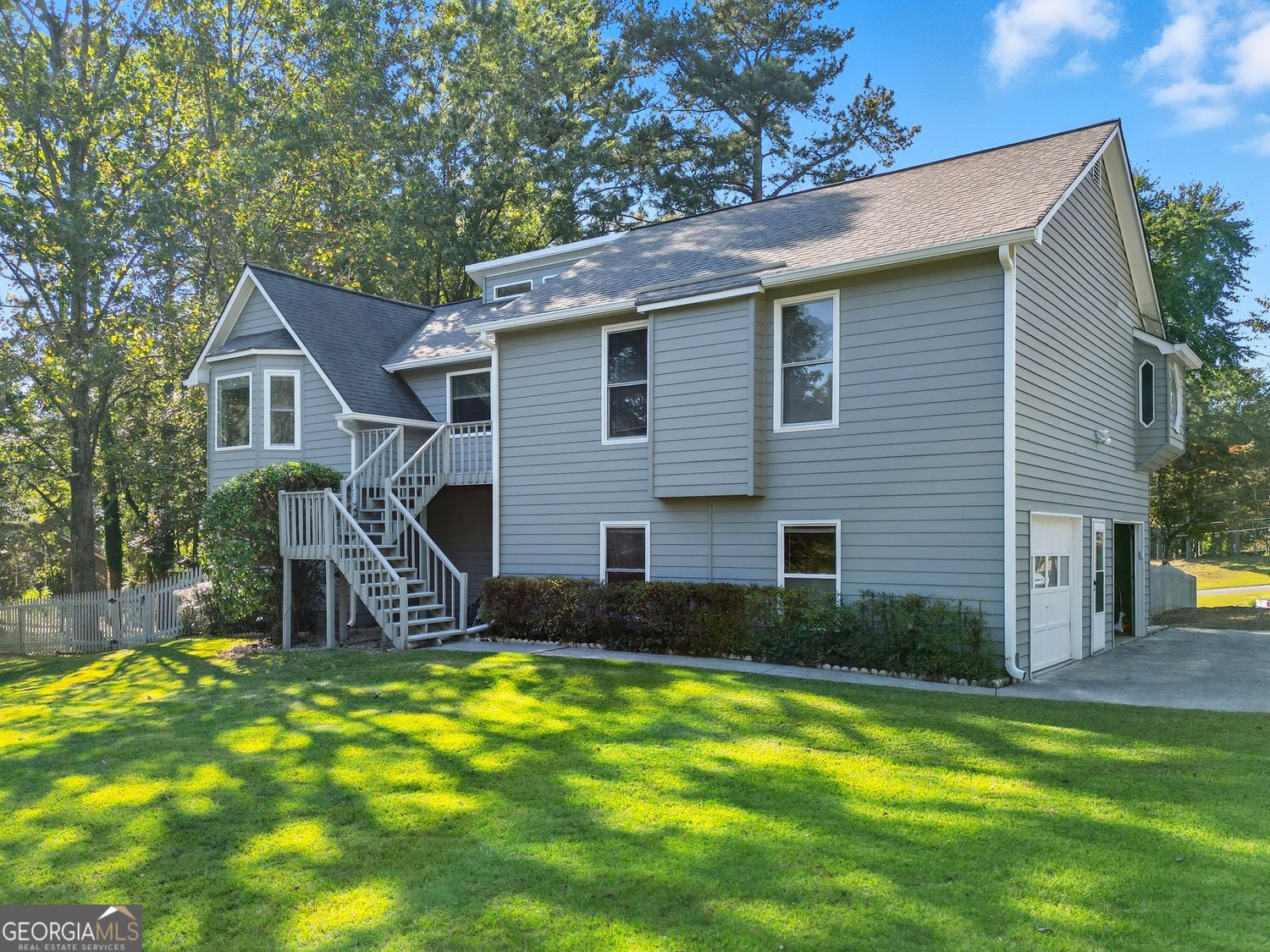 2233 Mohawk Trail Acworth - 1