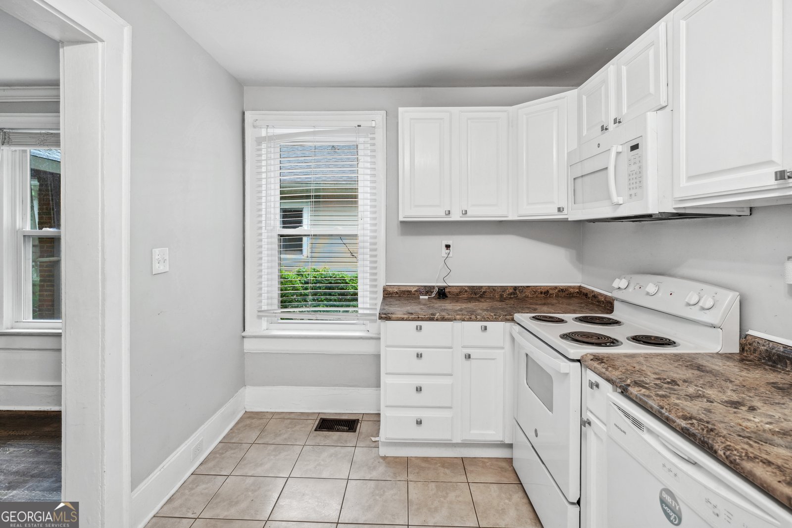 944 Deckner Avenue Atlanta - 9