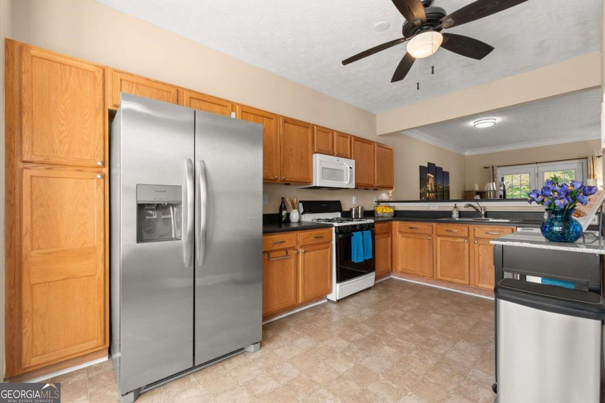 1354 Pilgrim Lake Drive Cumming - 13