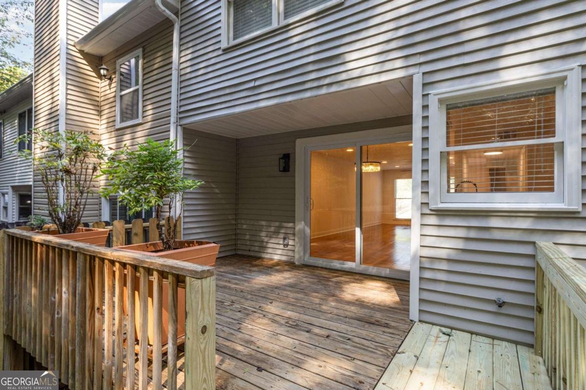 550 Stratford Green Avondale Estates - 3