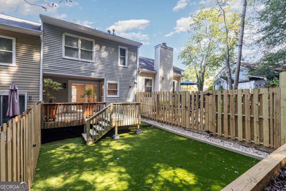 550 Stratford Green Avondale Estates - 4