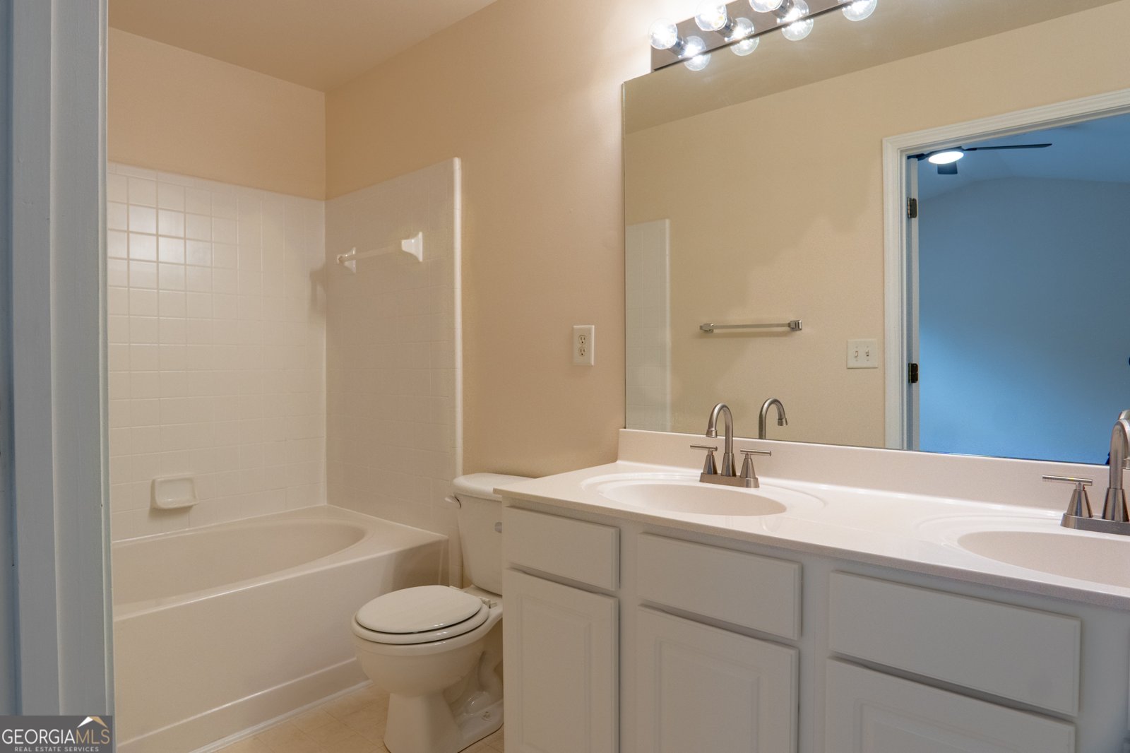 5587 Trace Views Drive Norcross - 16