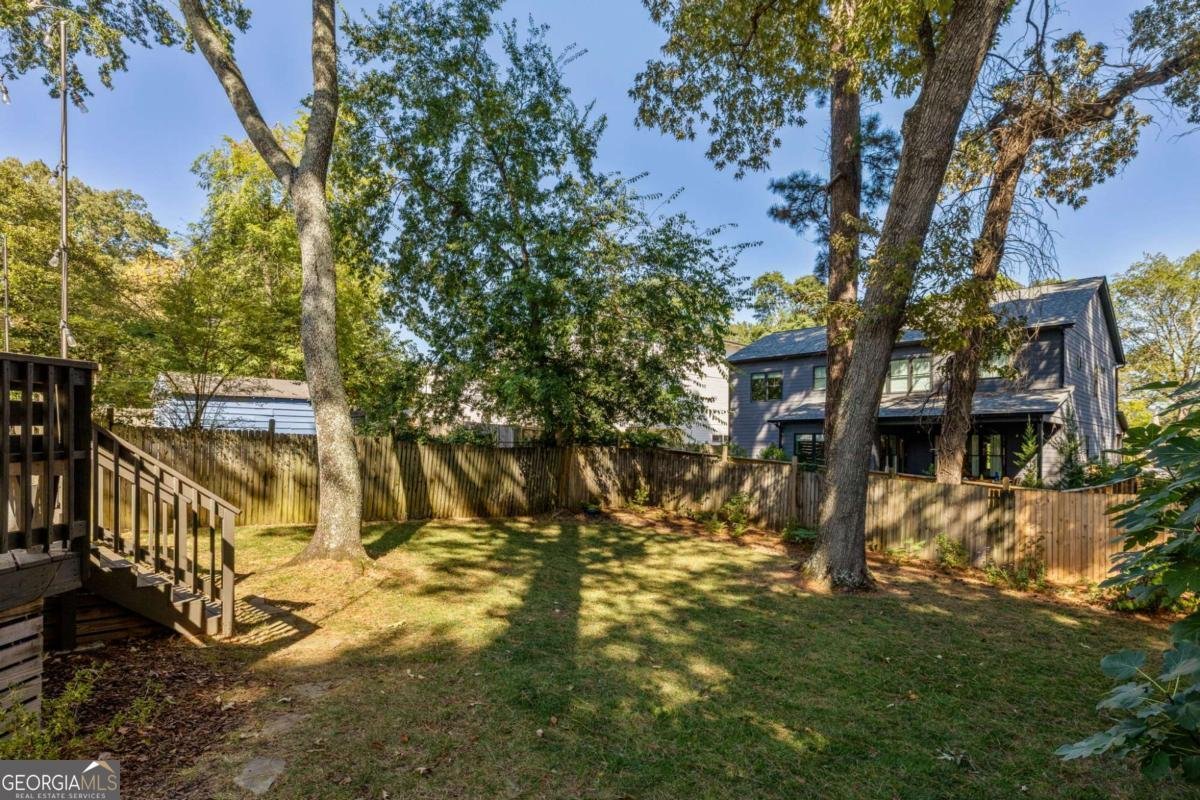 215 Sisson Avenue Atlanta - 33