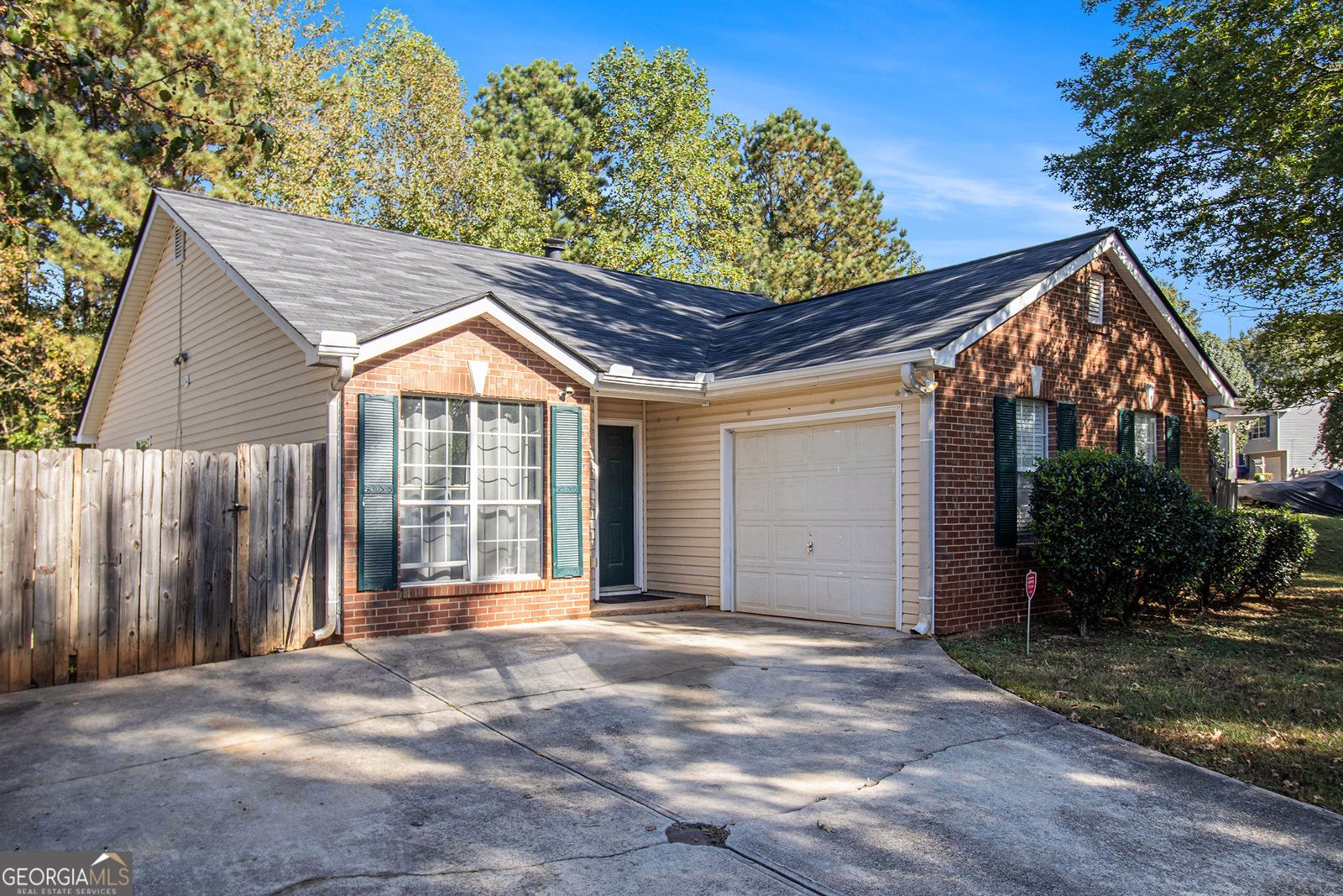 3383 Homeward Trail Ellenwood - 3