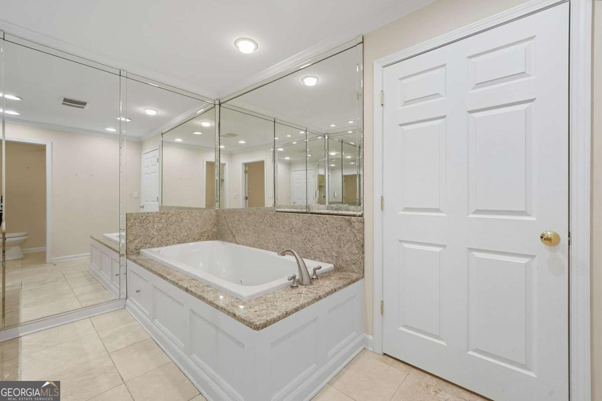 1502 Wood Thrush Way Marietta - 9