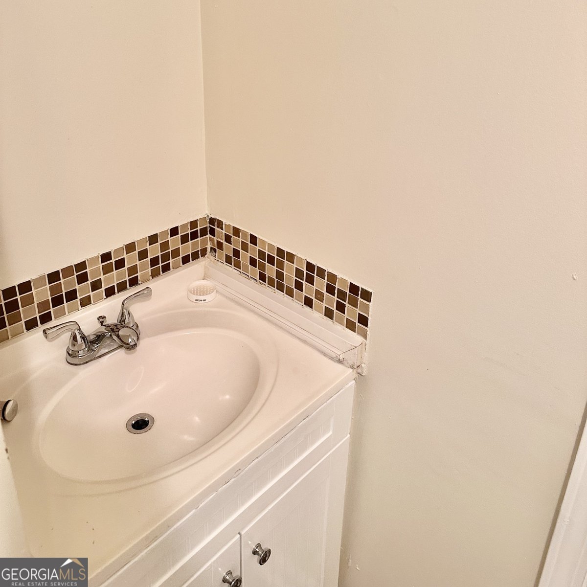 107 1st Street Barnesville - 18