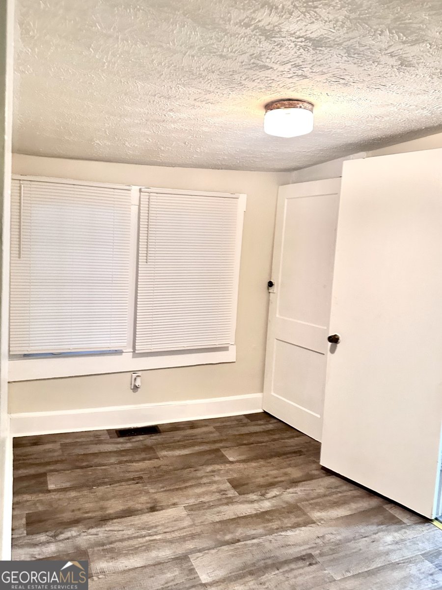 107 1st Street Barnesville - 21