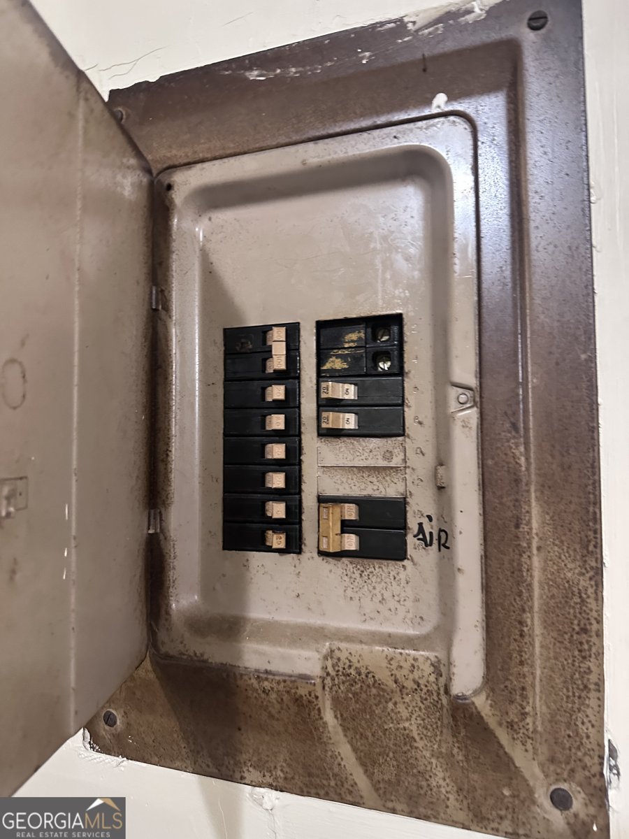 107 1st Street Barnesville - 24