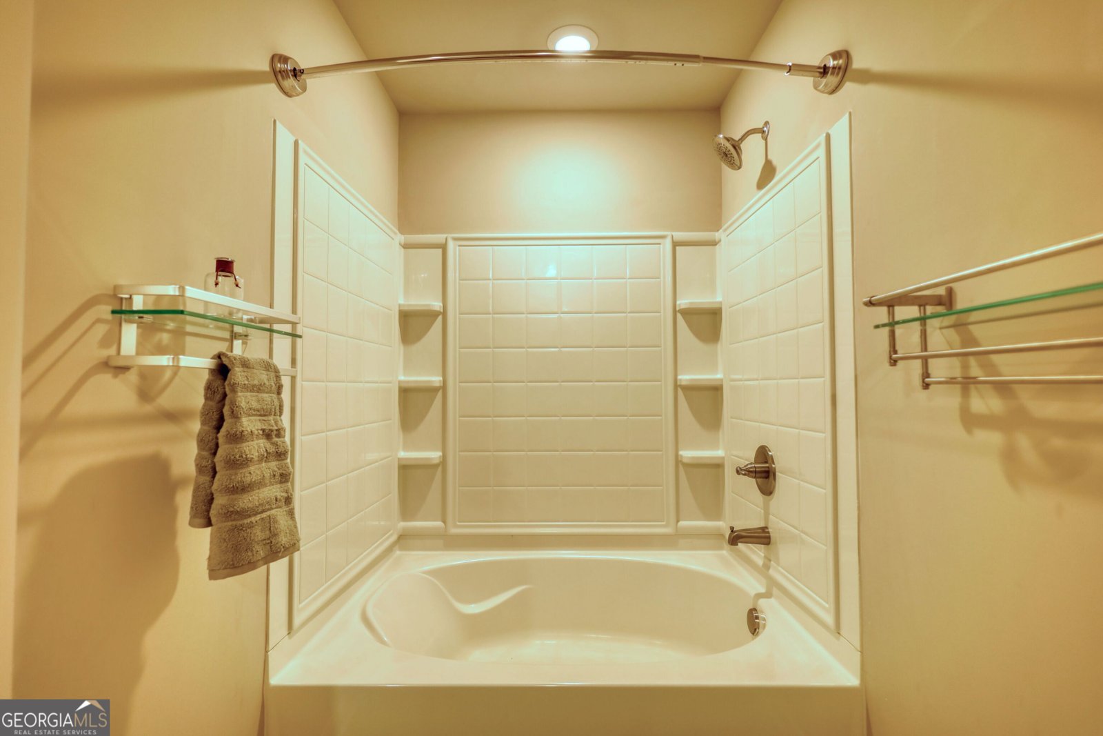 110 CHAPEL HEIGHTS Way Covington - 25