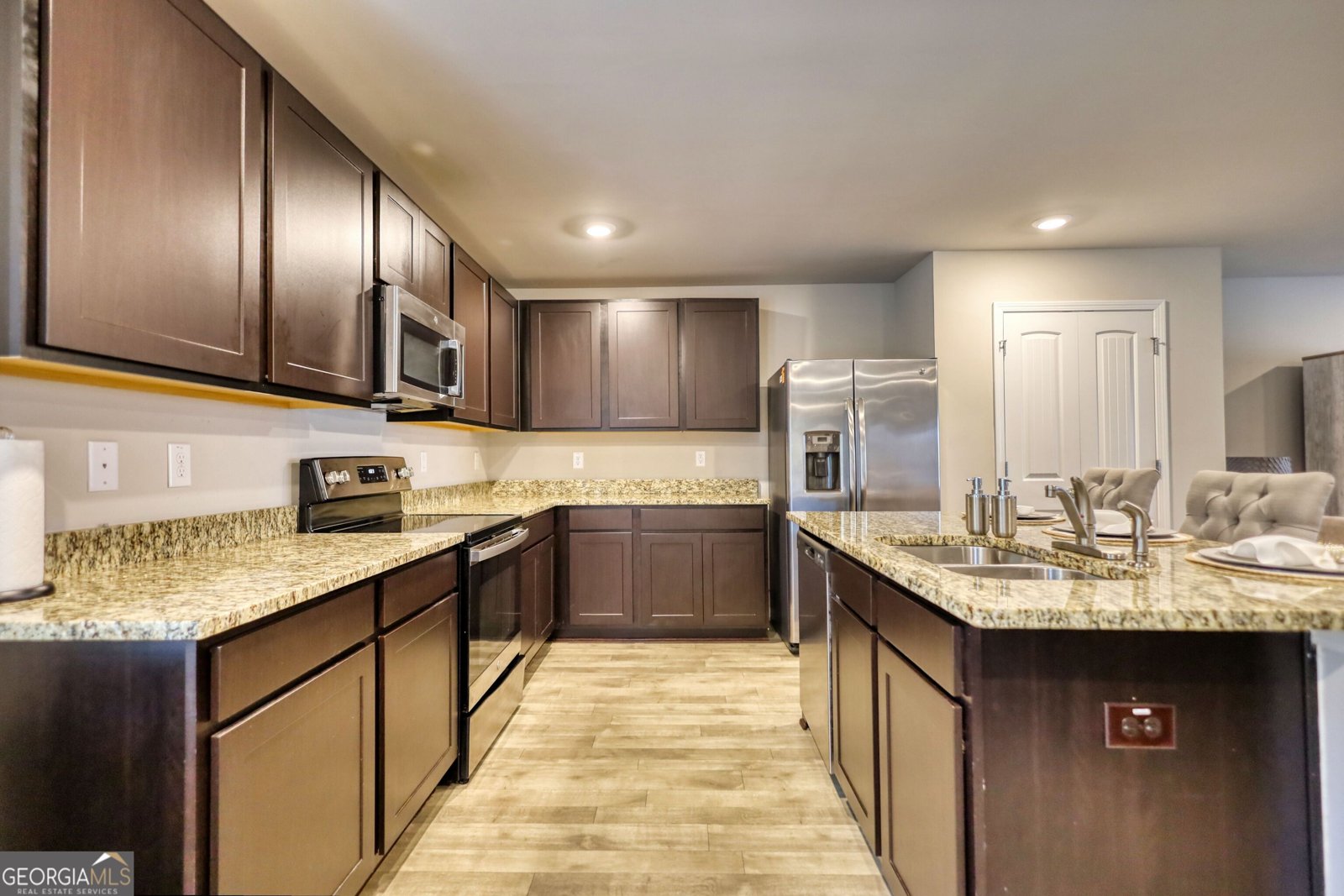 110 CHAPEL HEIGHTS Way Covington - 8