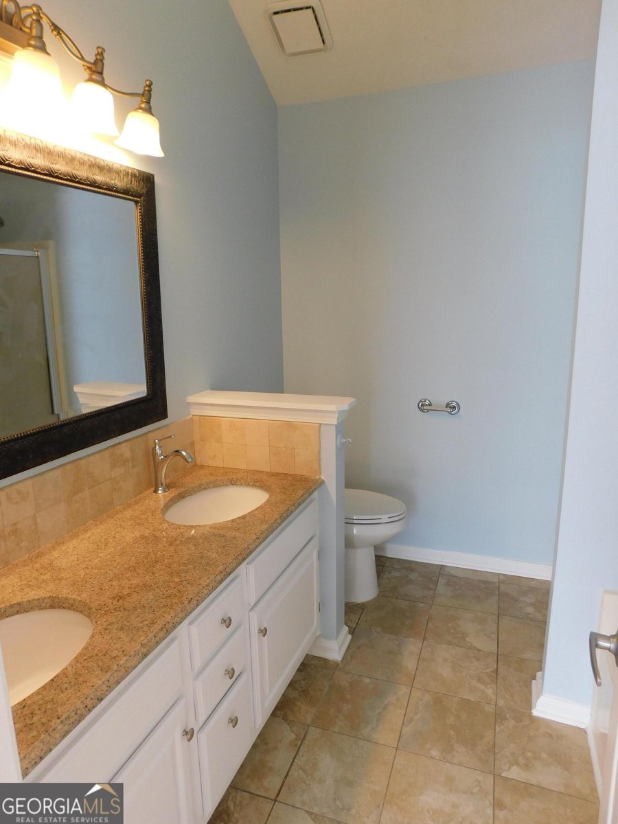 2783 Mill Lake Way Morrow - 9