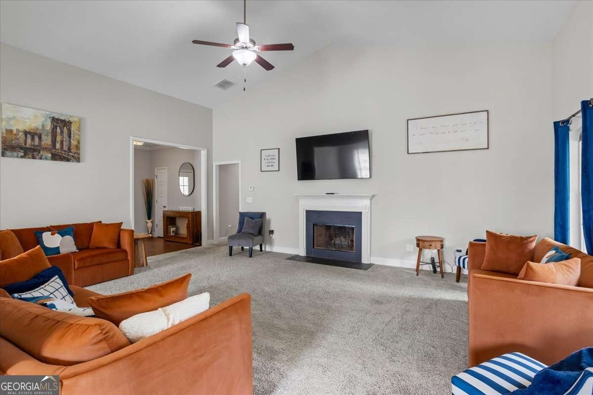 662 Carla Court Winder - 3