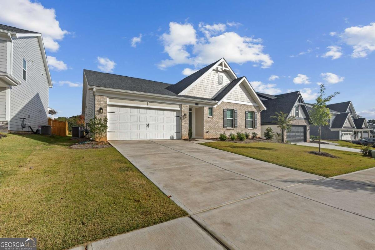 201 Catalpa Grove Braselton - 1