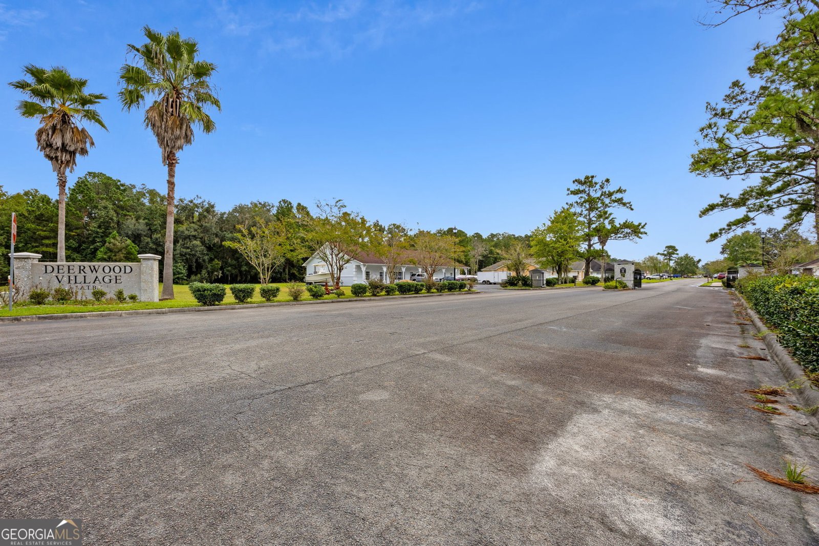 220 Deerwood Village Drive Woodbine - 48