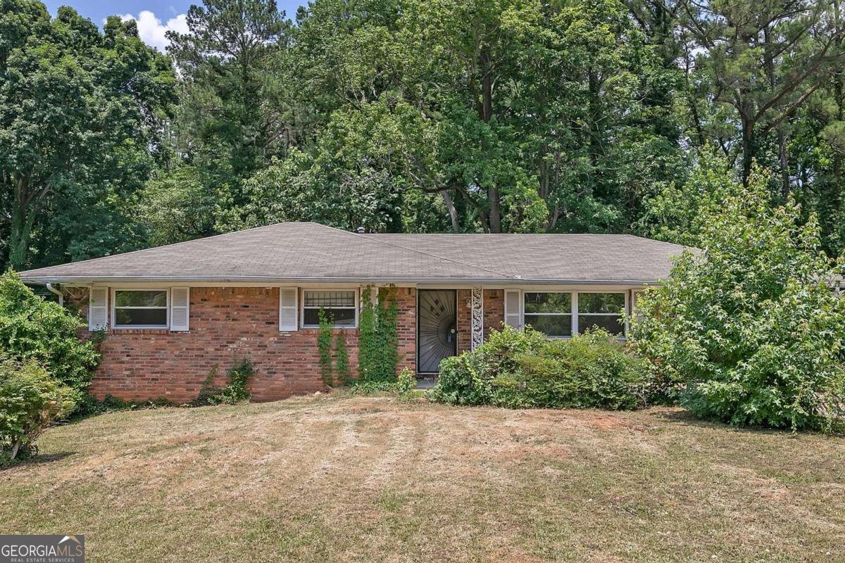 2135 Kilarney Road Decatur - 1