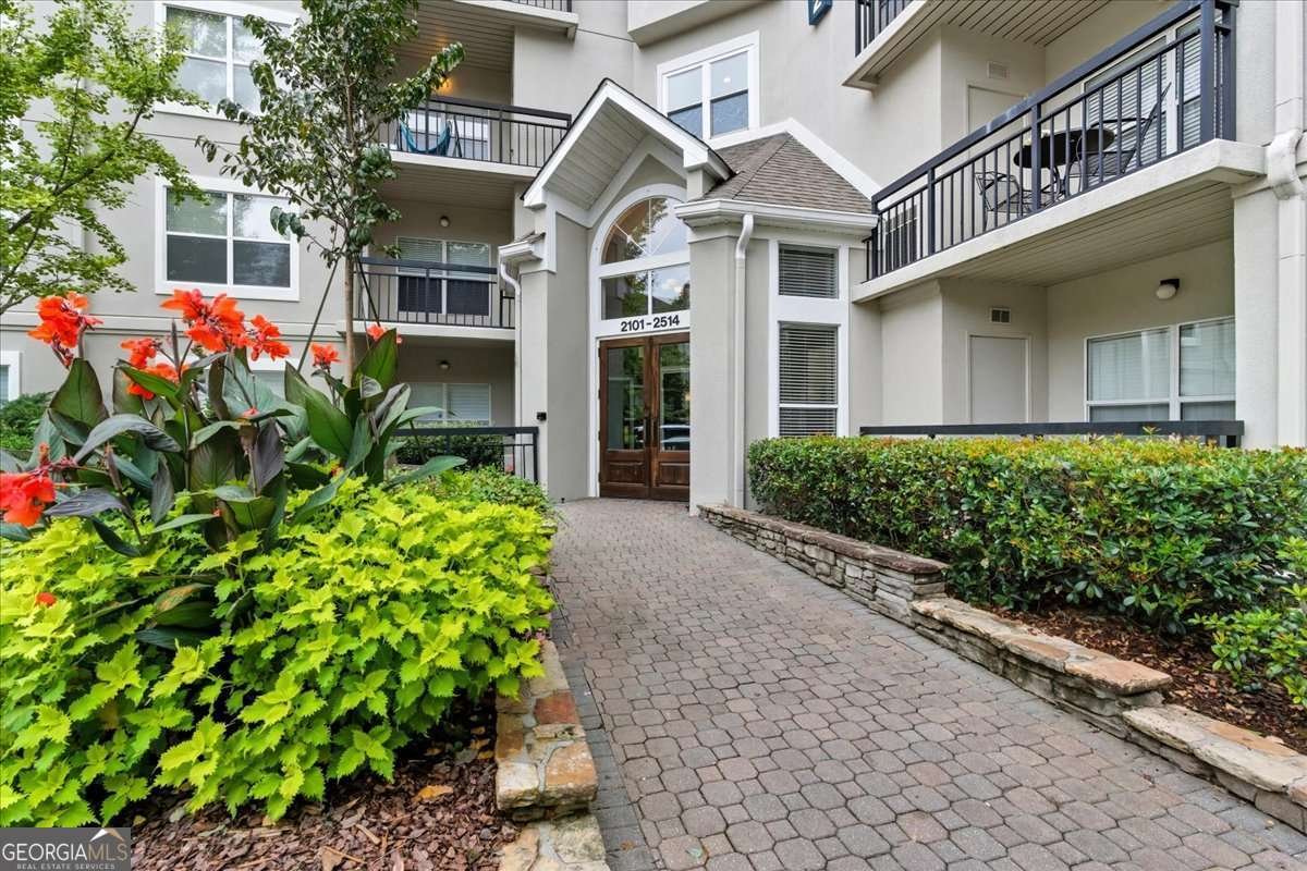 2405 River Green Drive Atlanta - 2