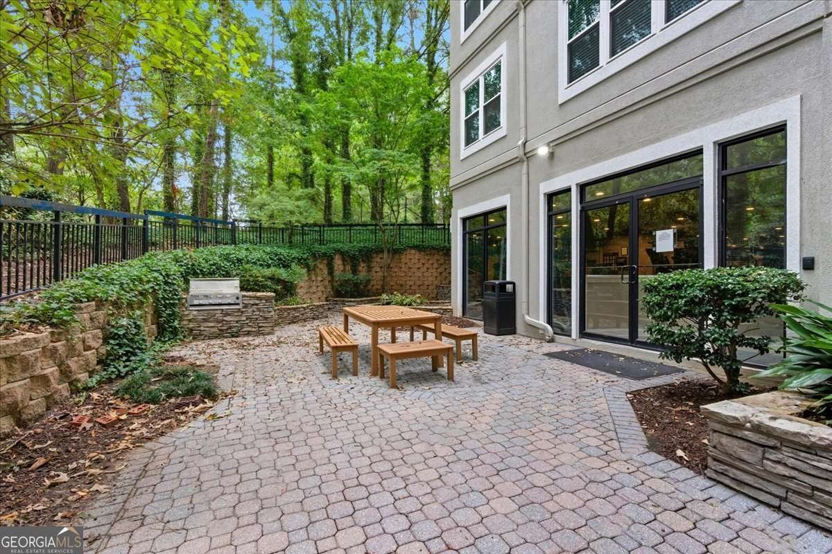 2405 River Green Drive Atlanta - 27