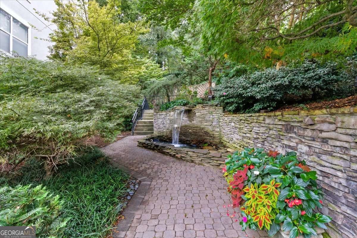 2405 River Green Drive Atlanta - 29