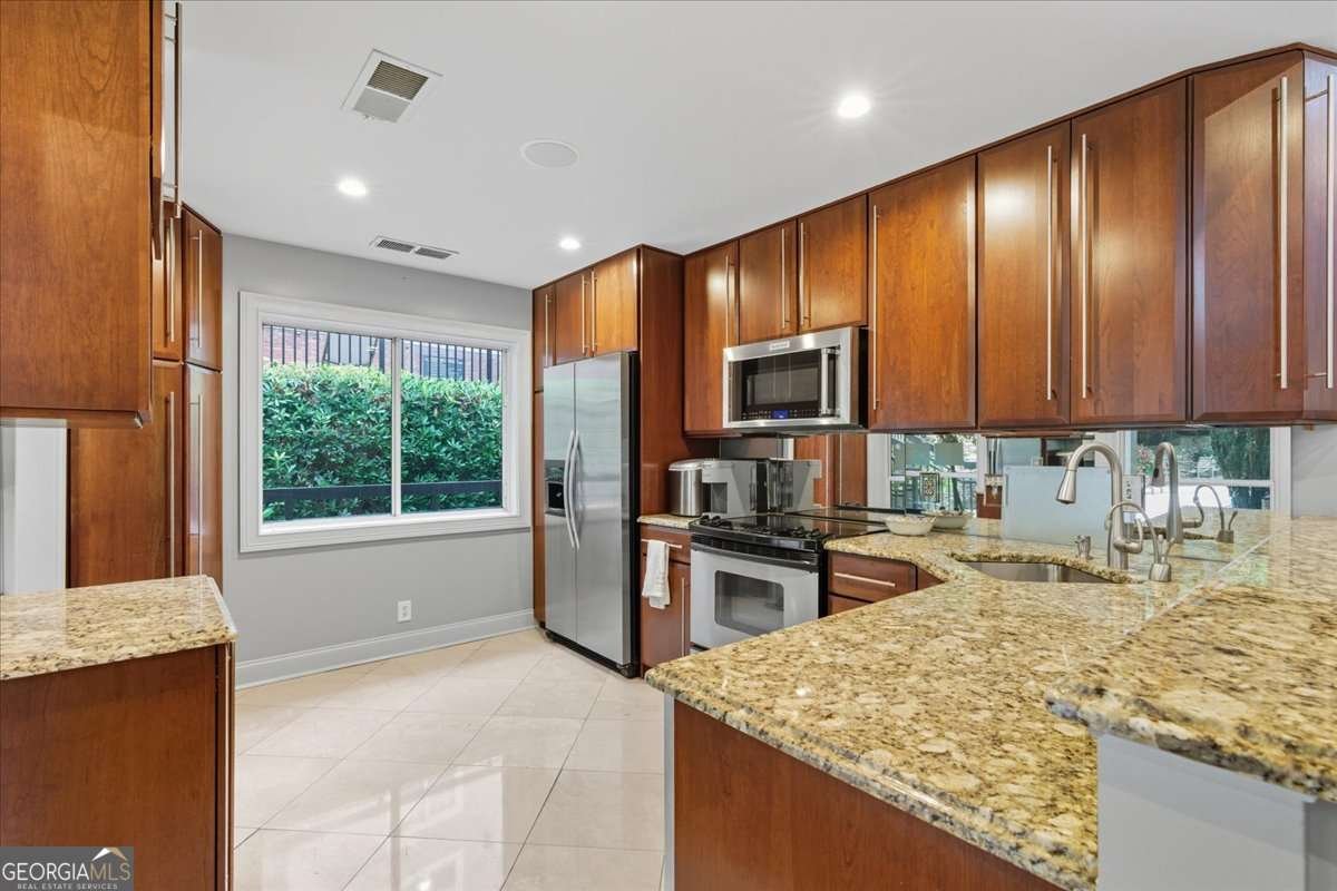 2405 River Green Drive Atlanta - 31