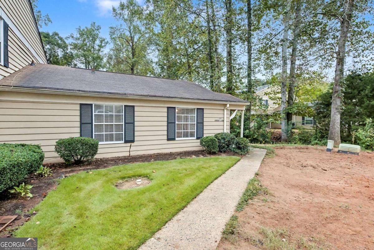 1300 Surrey Lane Marietta - 3