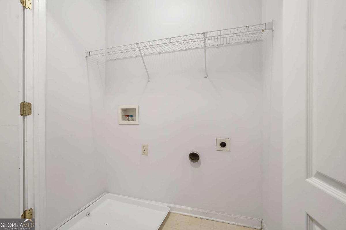 2372 Johnson Road Atlanta - 16