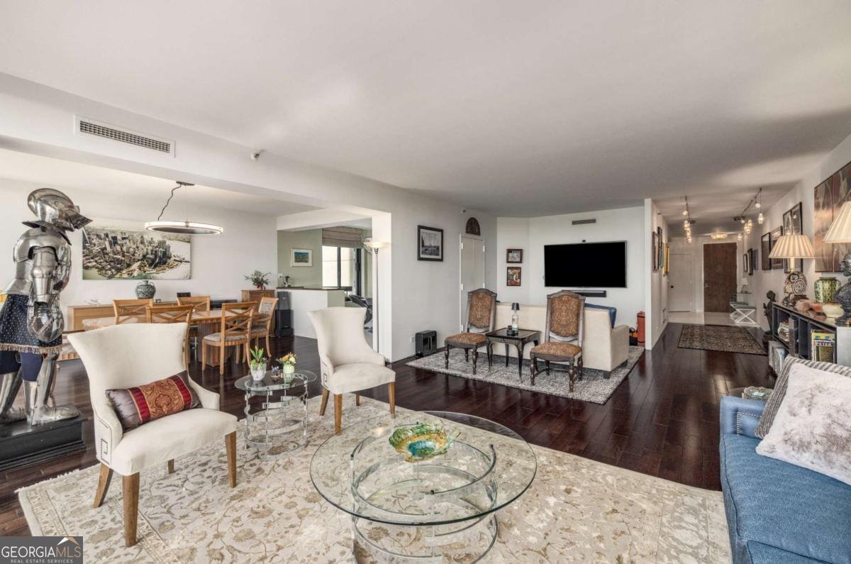 2660 Peachtree Road Atlanta - 11