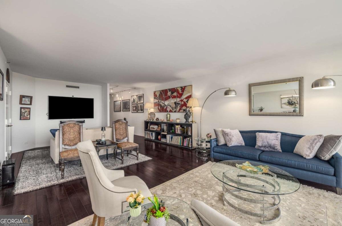 2660 Peachtree Road Atlanta - 12